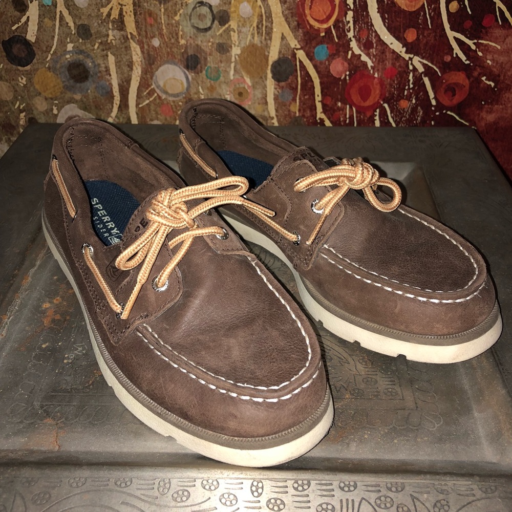 Sperry Topsiders